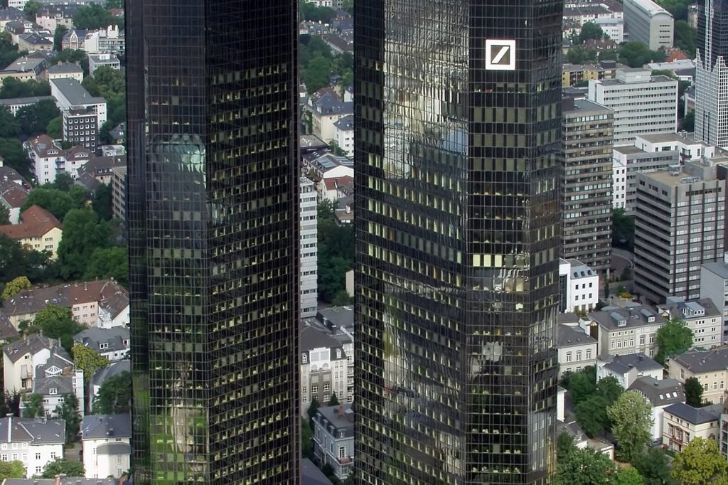 NYDFS Fines Deutsche Bank 425M Over Russian Scheme