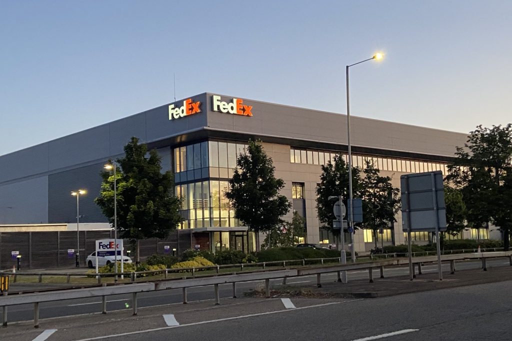 FedEx Stock Surges After Amazon Lifts Ground Delivery Ban Suddenly