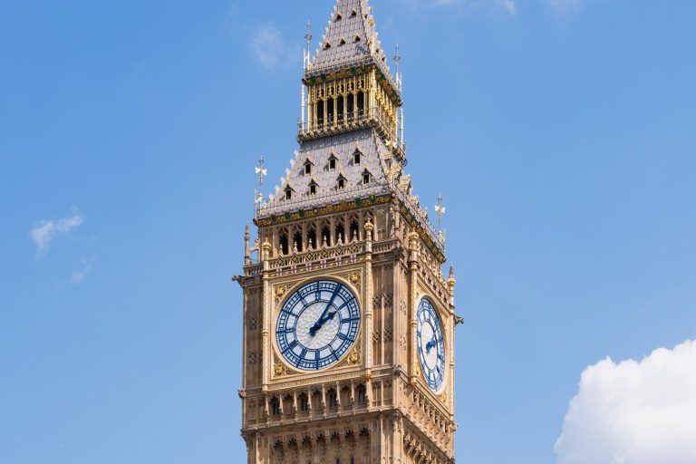 UK’s Clydesdale and Yorkshire Banks hit due to customers’ wage delays
