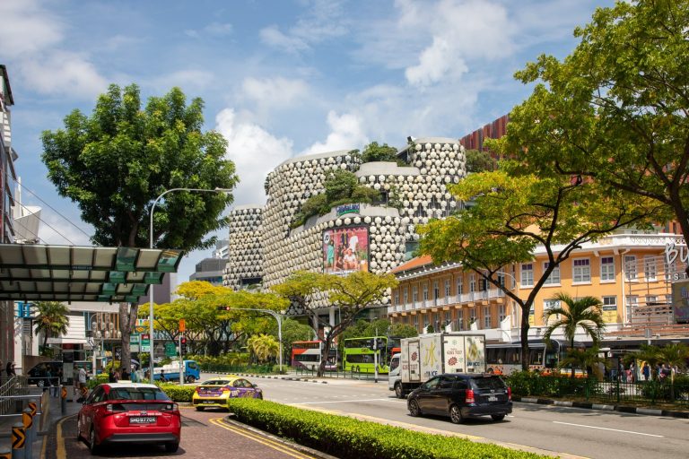 CapitaLand Freezes Pay as Mall Footfall Drops 30%