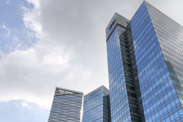 Philippine Stock Market Plunges Amid Coronavirus Fears and Global Uncertainty