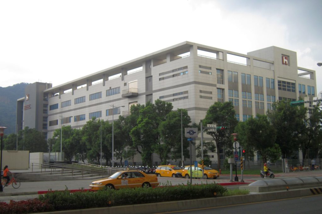 Foxconn in talks to buy a stake in chipmaker DNeX