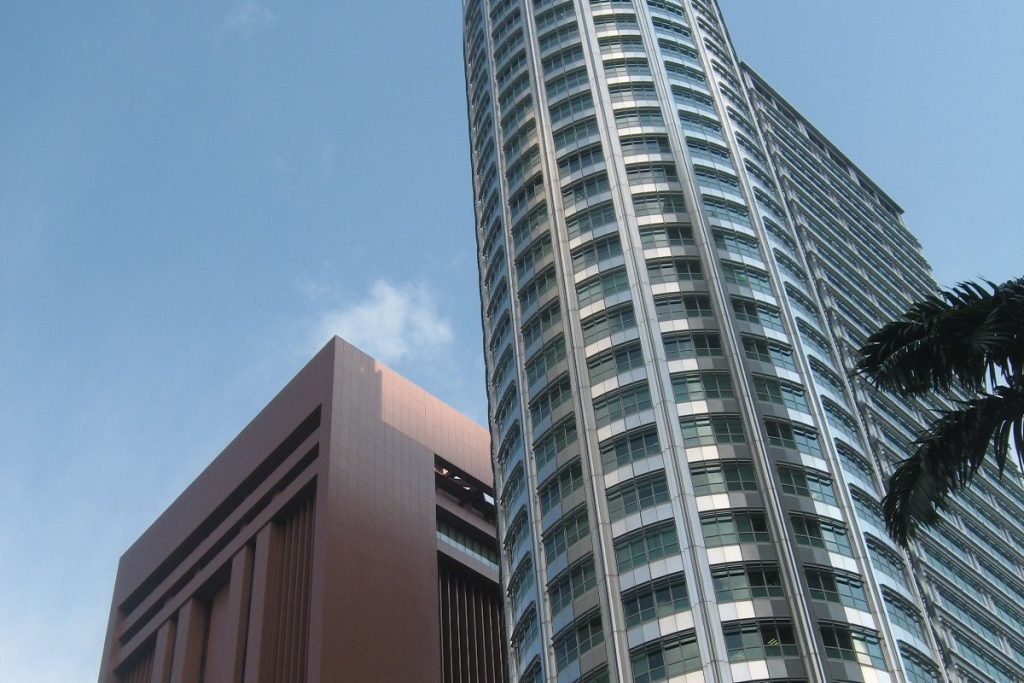 Singapores Core Inflation Rate Eases to 2.2 Percent in February
