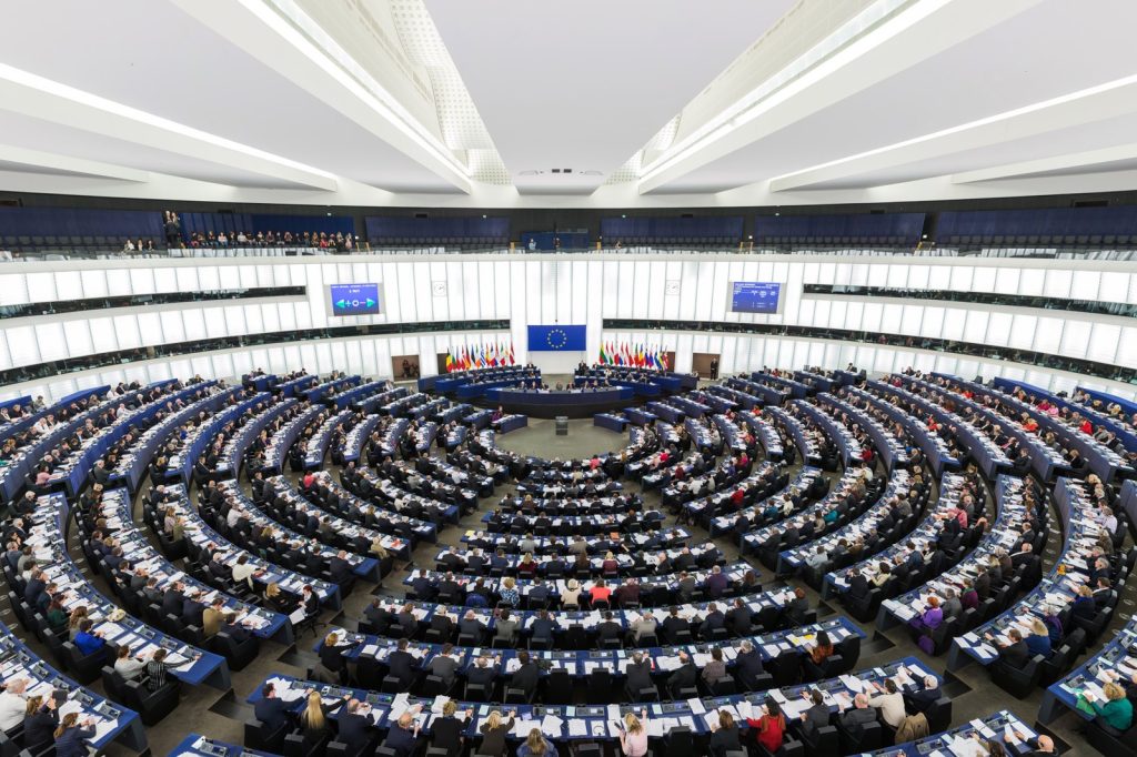 EU Digital Markets Act Targets Big Tech Gatekeepers