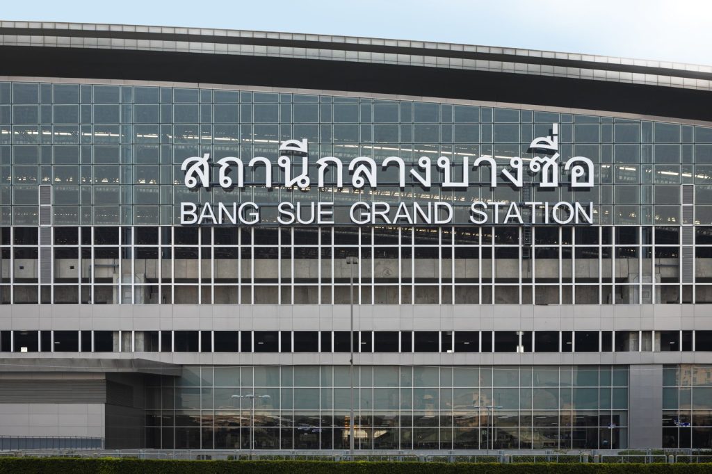 Refrigerated Train Boosts China-Thailand Produce Trade with Faster Service
