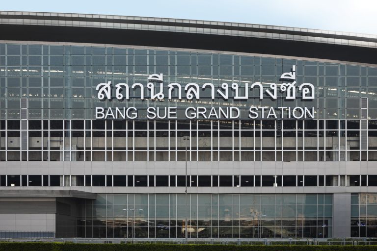 Refrigerated Train Boosts China-Thailand Produce Trade with Faster Service