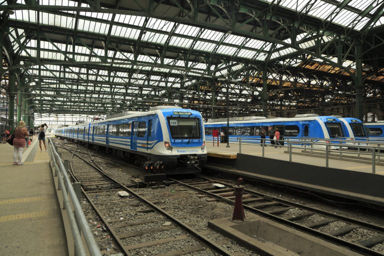 Buenos Aires Train Crash Injures 60, Halts Service