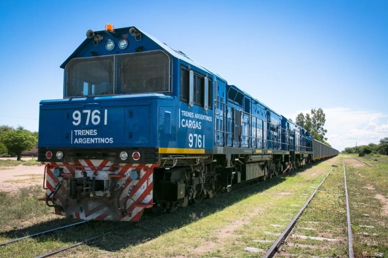 Train Collision in Buenos Aires Injures At Least 60 People Suddenly