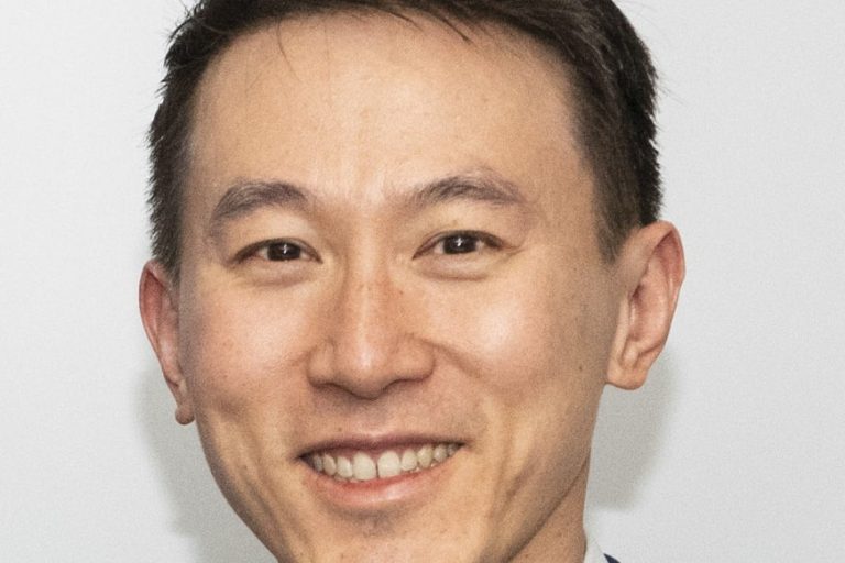 TikTok Creators Face Income Loss as Platform Warns of Sunday Shutdown