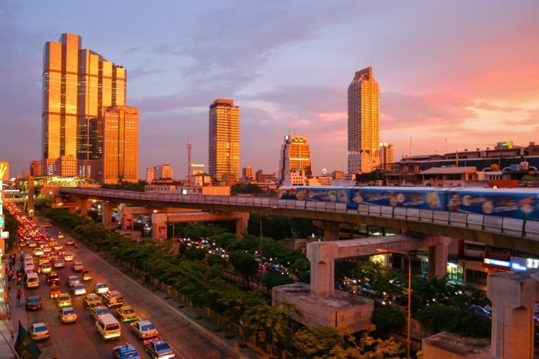 Bangkok Credit Card Delinquencies Hit 5-Year High