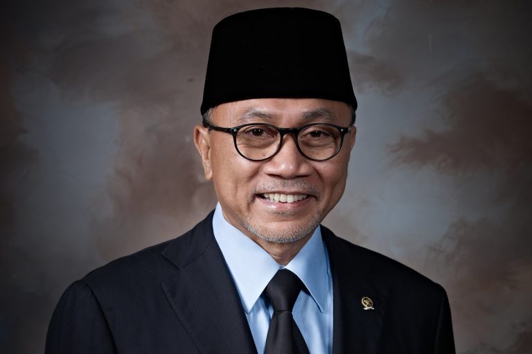 Indonesia Bans TikTok Shop, Citing Threat to Local Small Businesses