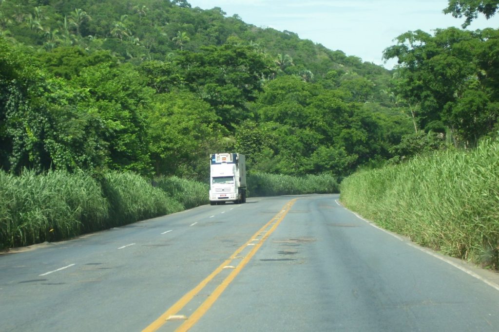 Deadly Collision Cripples Key Brazilian Agribusiness Highway Near Lucas