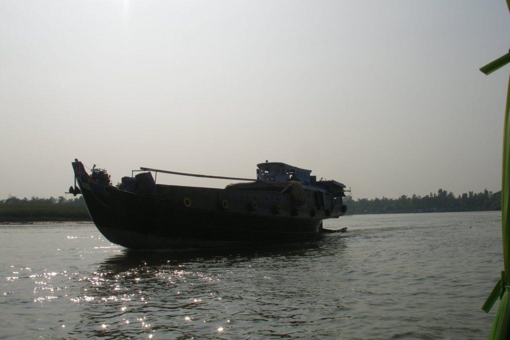 Crisis deepens: Mekong Delta faces potential agricultural collapse from saltwater intrusion in