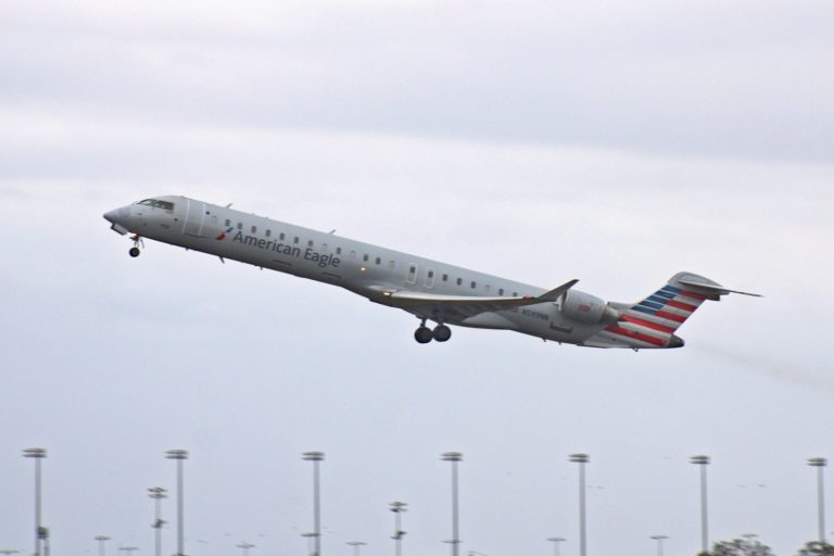 Fatal Crash Ends Storied Run of Regional Workhorse Jet