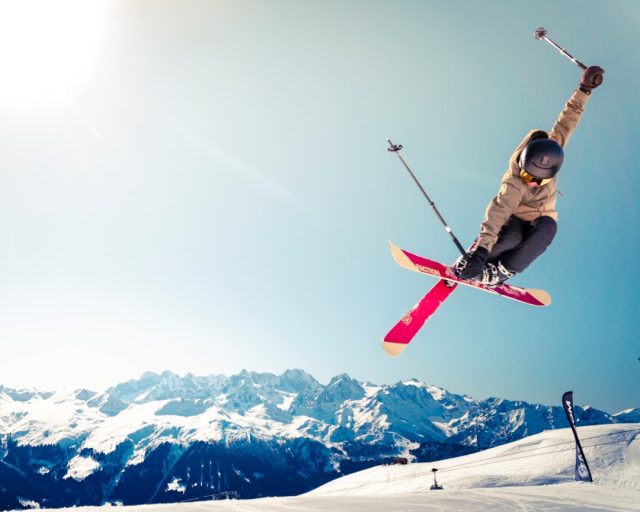 A damaged ski lift cable hangs over snowy slopes on Mount Elbrus after a fatal accident that killed two skiers and injured nine others.