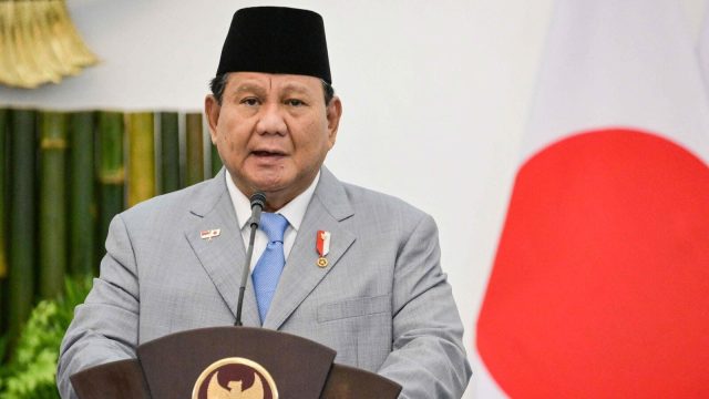 Prabowo Subianto takes oath of office as Indonesia's president with lawmakers seated in the background
