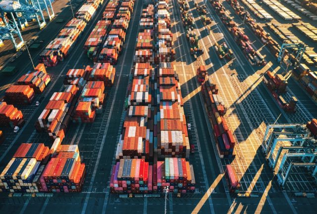 Trump Imposes 50% Tariff on Nations Supplying Military Arms to Iran