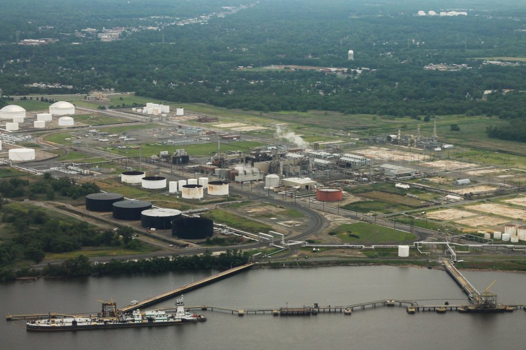 SunocoCorp Shares Rise on Bullish Substack Thesis Interest