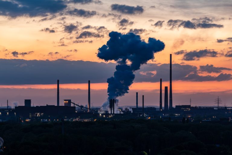 Steelmakers: EU carbon rules will raise production costs 50% by early 2030s