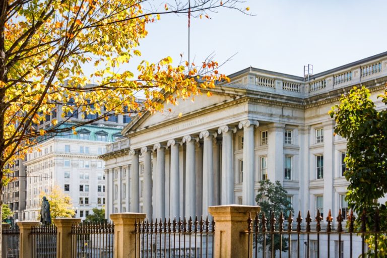 Foreign buyers retreat from US Treasurys, leaving trillion-dollar gap