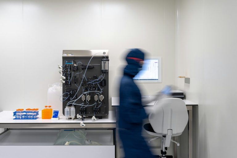 Biotech sector surges as BOLD restarts, MNPR advances, GALT rises