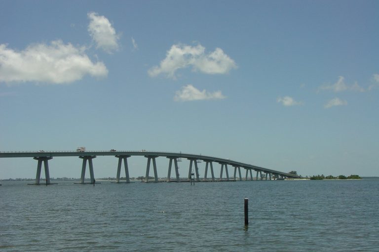 Sanibel Island crosses recovery threshold with over 70% of businesses open