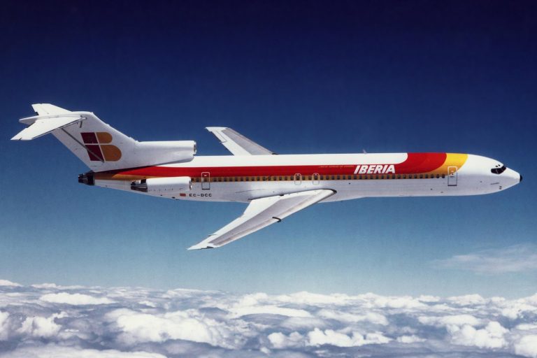 Boeing 727 trijet solved short-runway challenge for airlines