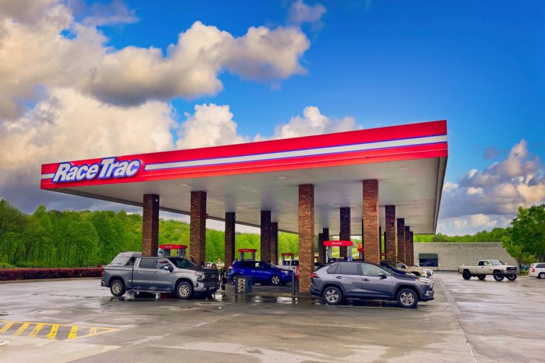 US Gas Prices, Inflation May Rise Amid Tariff Impacts, Experts Warn