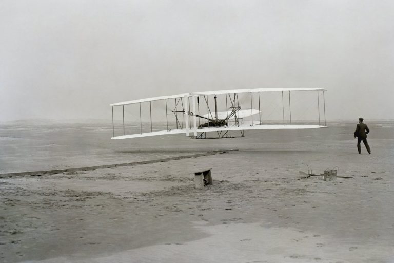 120-Year Aviation Evolution: Wright Flyer to Supersonic Jets