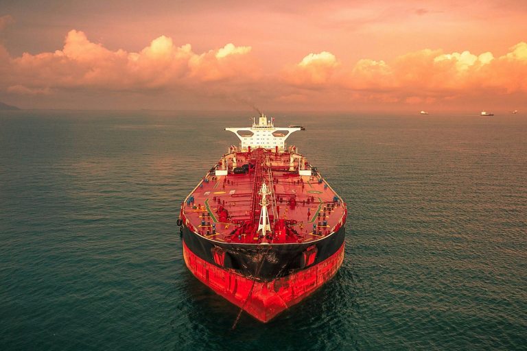 Commercial Traffic Plunges in Strait of Hormuz Amid Regional Conflict