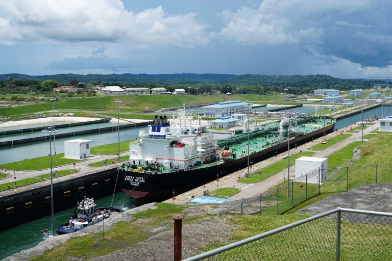 Panama Canal’s 2016 Expansion Adapted to Mega-Ships