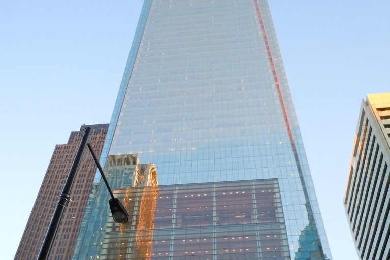 Vertical mergers: Comcast-NBC, News Corp-DirecTV spark antitrust debate