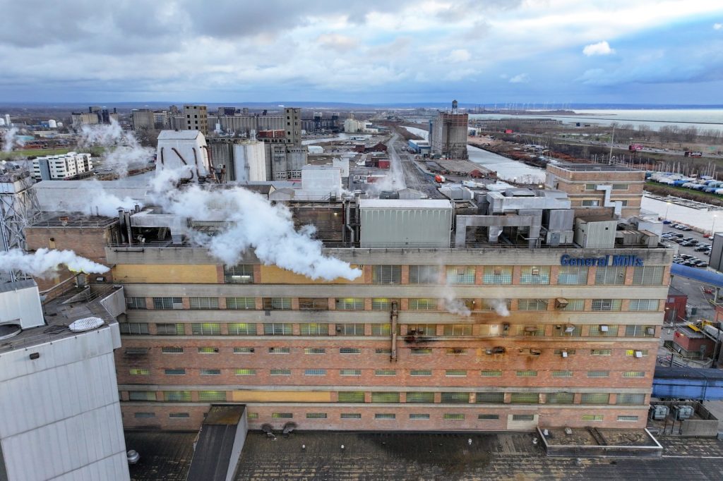 General Mills, Kelloggs Report Lower Q2 Sales as Shoppers Switch Brands