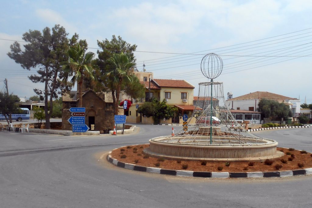 Tourism-dependent Iskele town faces economic stakes amid theft concerns