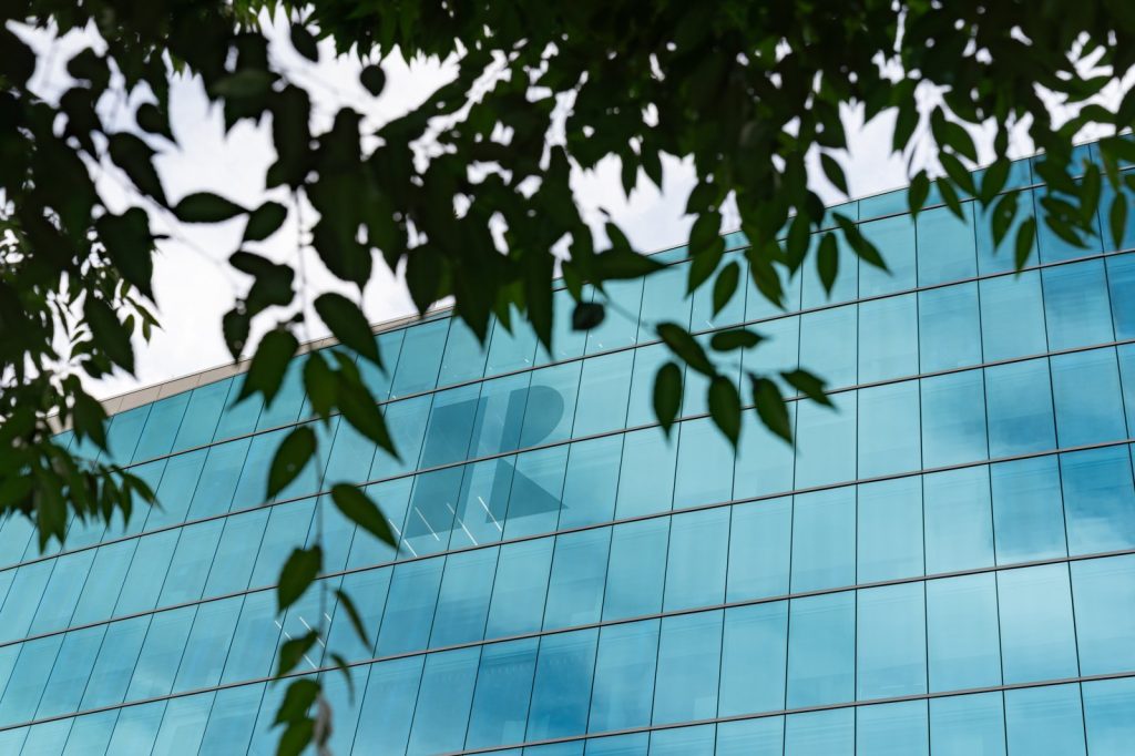National Association of Realtors Governs 1.5M US Home Listings