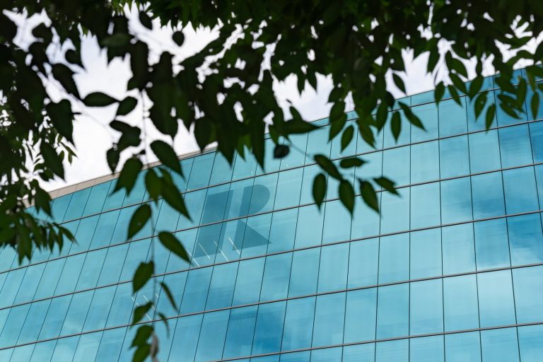 National Association of Realtors Governs 1.5M US Home Listings