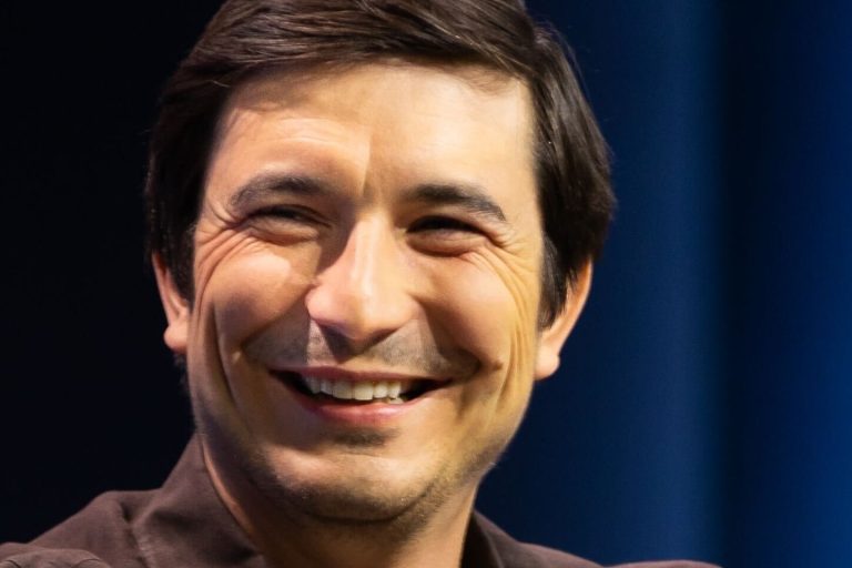 Robinhood’s Rise: How Apps Transformed Retail Investing Since 2013