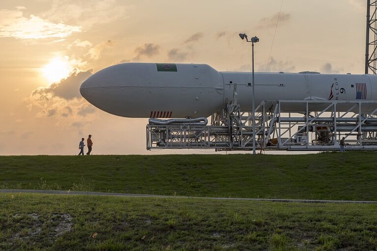 Starlink Hits 10,000 Satellites, 12M Subscribers by June 2026