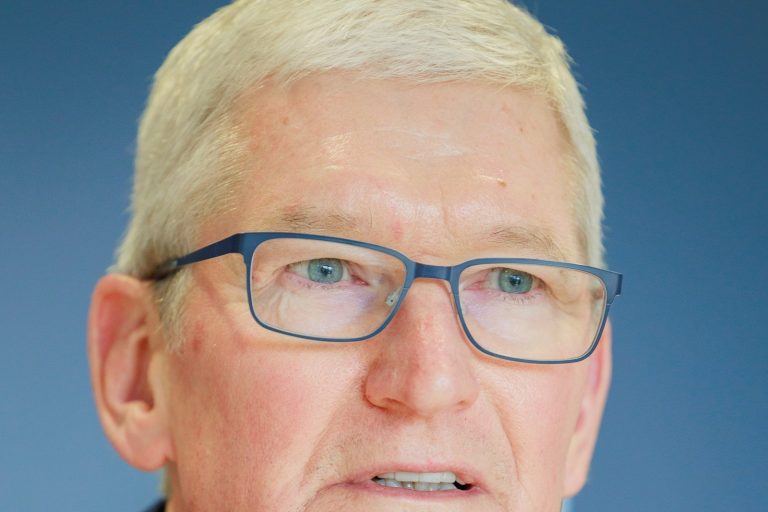 Apple CEO Tim Cook To Transition To Executive Chairman Role After 12-Year Tenure