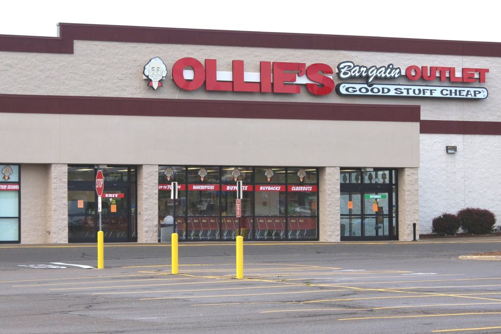 OLLI Q2 Earnings Beat Estimates on Tariff Refunds, Sales Miss