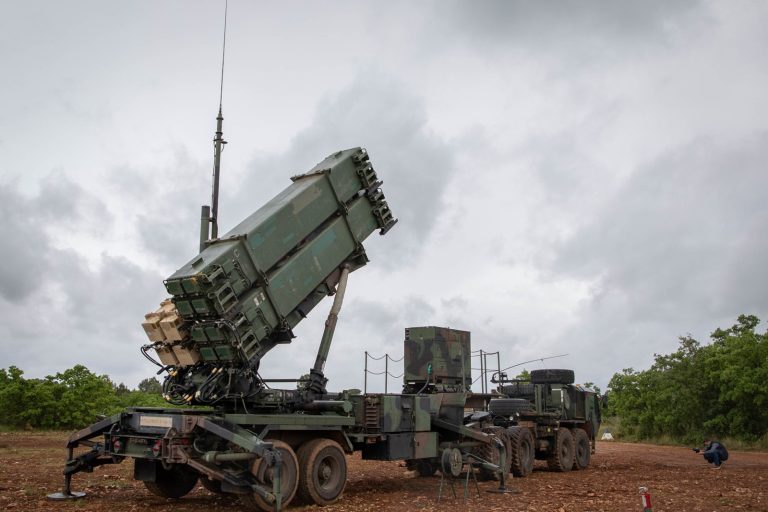 Ukraine Negotiates Local Patriot Missile Production With Raytheon