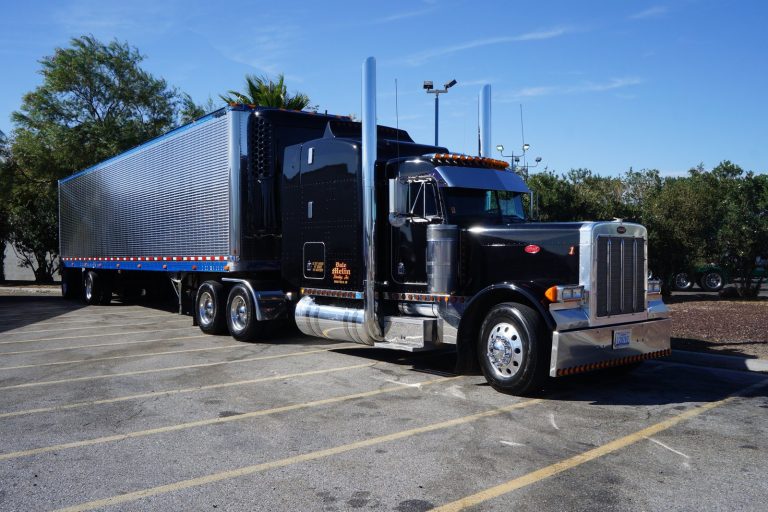 Federal prosecutors charge Nevada man with $105M semi-truck investment fraud scheme