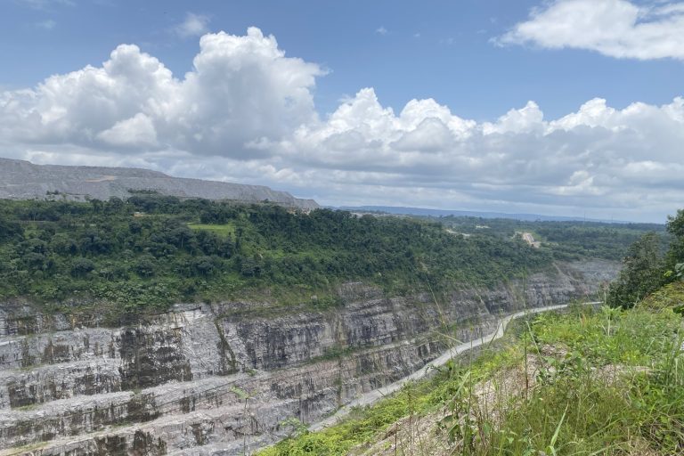 AngloGold Ashanti faces challenges over US gold business