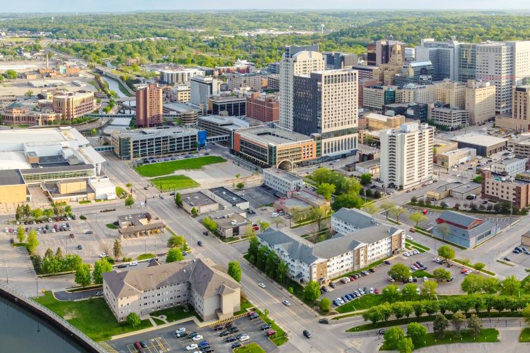 Rochester Adds 43 Jobs as Minnesota Metro Growth Concentrates in Twin Cities, Mankato