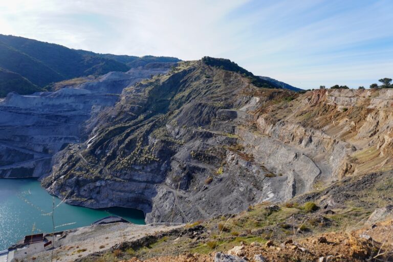 US Tech Giants Sued Over Child Labor in Cobalt Mines Abroad