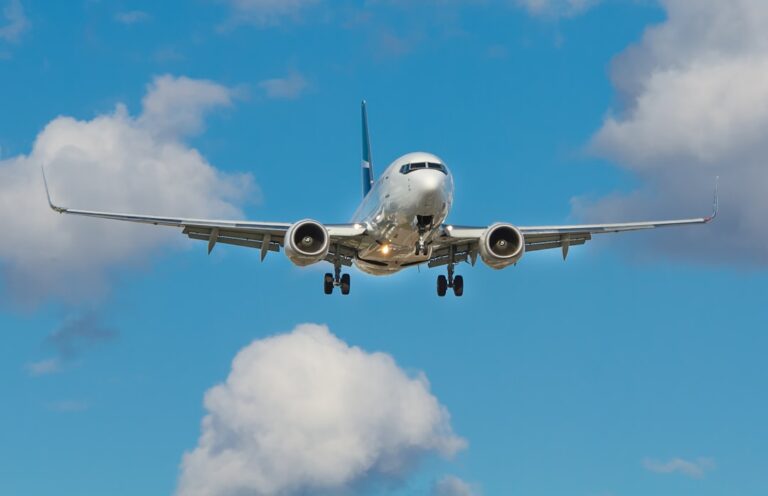 Flybe Seeks Emergency Financing from UK Government