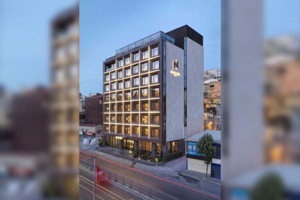 Hotel Building