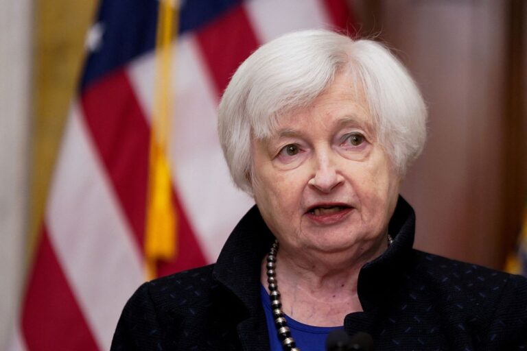 Yellen Oversees $155B Monthly Borrowing, $24B Weekly Interest