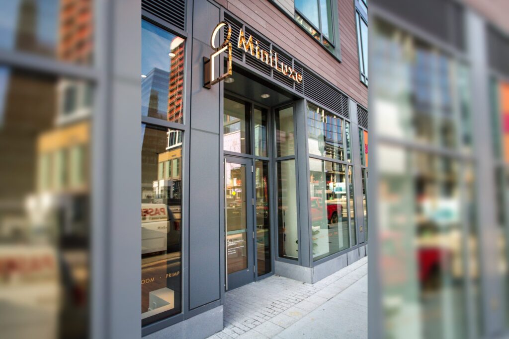 Miniluxe Storefront