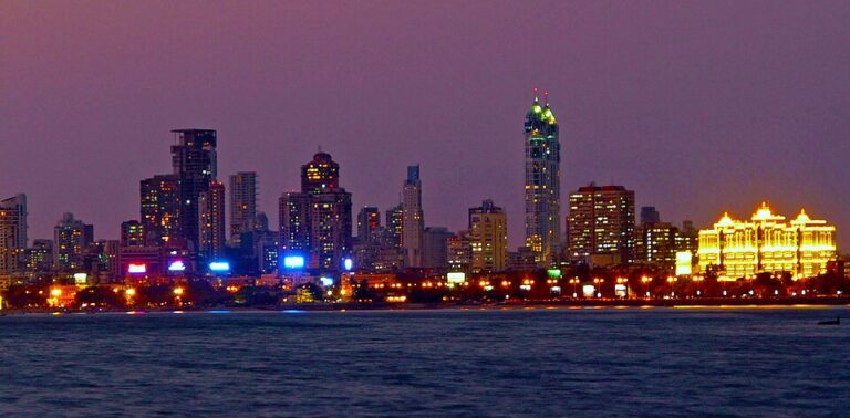 Mumbai Coastal Road Fuels Rs 6,000 Crore Luxury Housing Boom